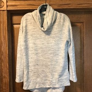 Grey  turtle neck long sleeve shirt